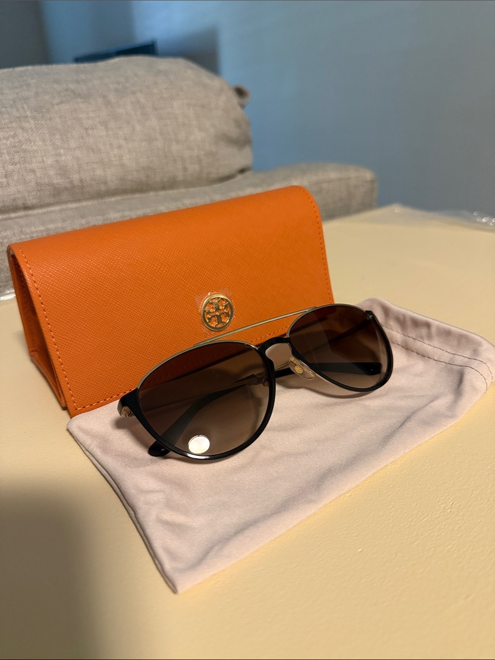 Tory Burch Black Sunglasses with Brown Gradient Lenses and Orange Case